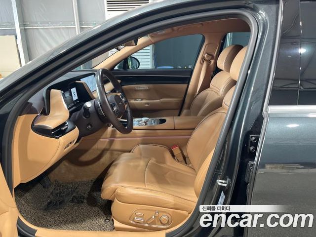 Genesis G90 Gasoline 3.5 Turbo AWD 2023 — пробег 78 699 км