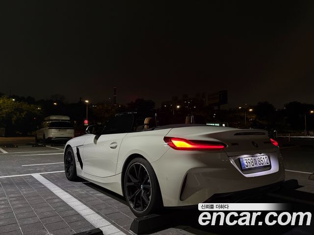BMW Z4 M40i 2026 — пробег 3 800 км