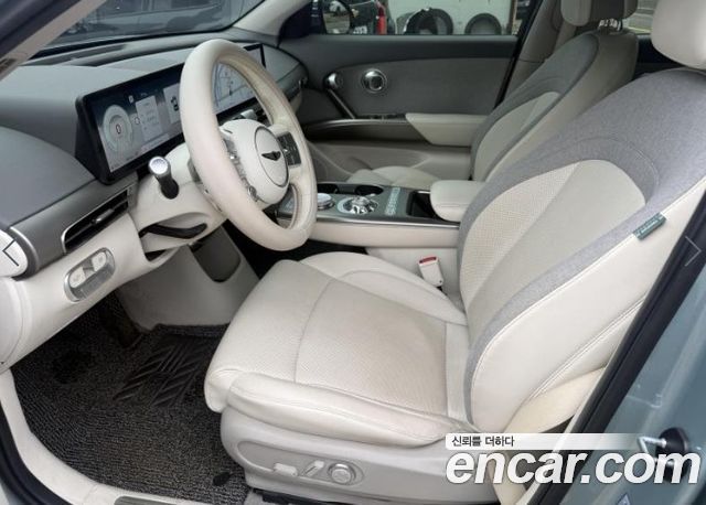 Genesis GV60 Standard 2021 — пробег 87 425 км
