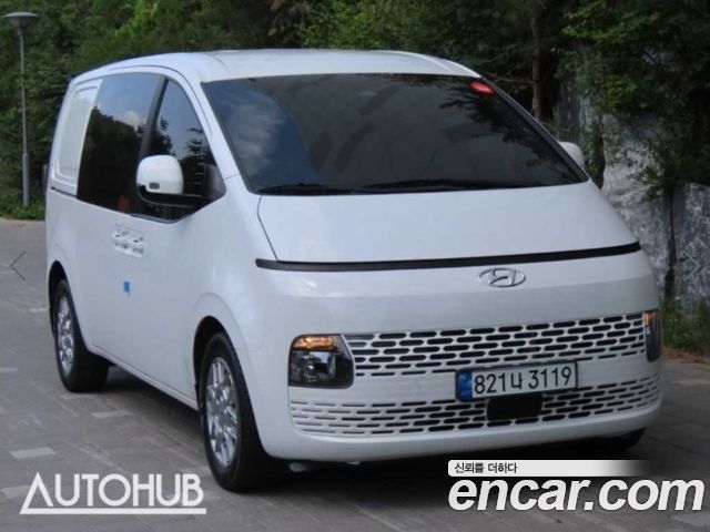 Hyundai Staria Cargo 5-Seater Modern — пробег 132 671 км