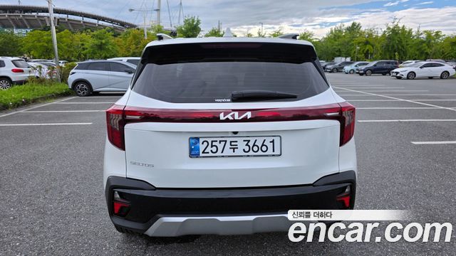 Kia Seltos из Кореи Encar