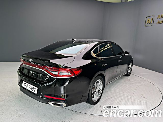 Hyundai Grandeur из Кореи Encar