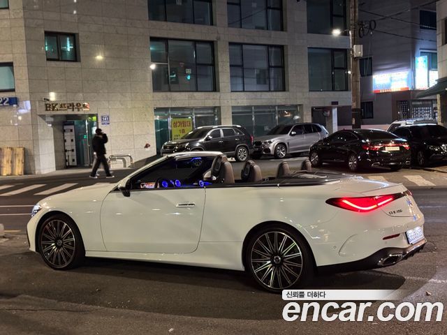 Mercedes-Benz CLE-Class CLE450 4MATIC Cabriolet — пробег 16 500 км