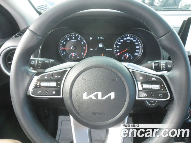 Kia K3 из Кореи Encar