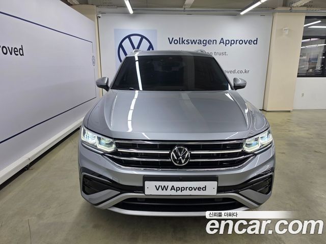 Volkswagen Tiguan 2.0 TSI Prestige — пробег 13 263 км