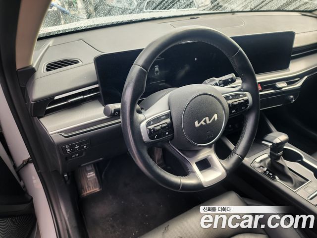Kia K5 2.0 LPi(Rent) Prestige — пробег 15 500 км