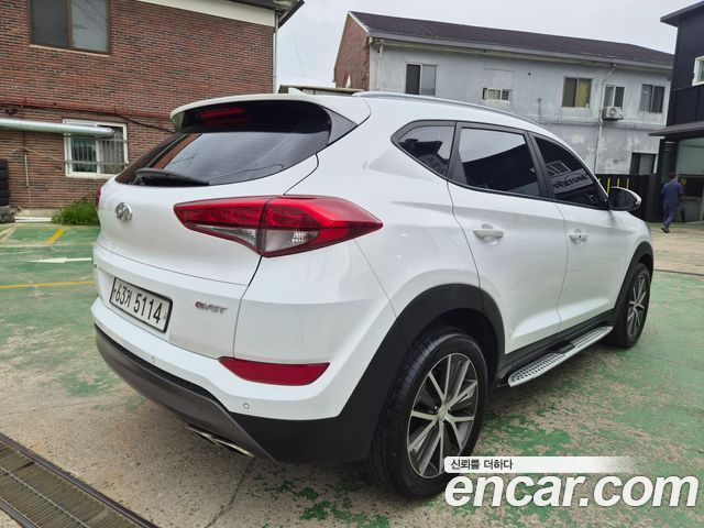 Hyundai Tucson Diesel 2.0 2WD Modern — пробег 156 000 км