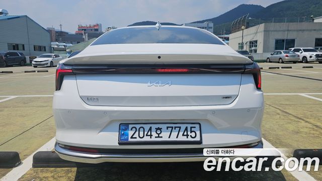 Kia K8 Signature — пробег 15 000 км