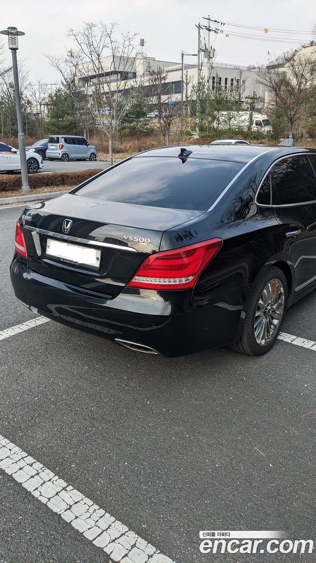 Hyundai Equus VS500 Prestige — пробег 68 000 км