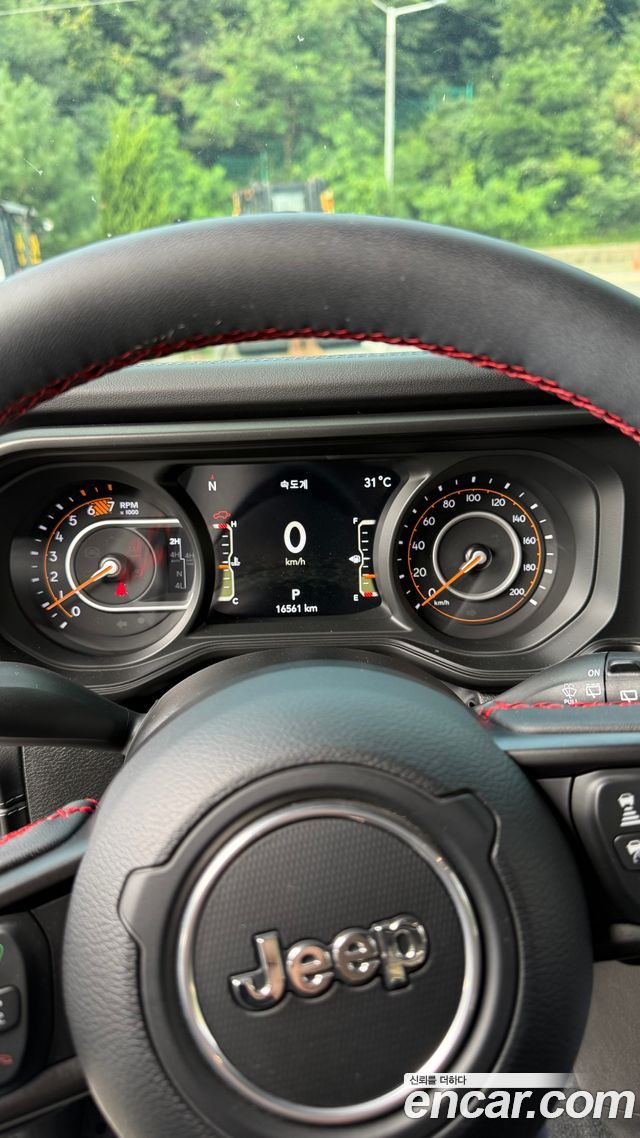 Jeep Wrangler 2.0 Rubicon Power Top 4Door 2024 из Кореи Encar
