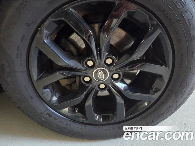 Land Rover Discovery 2.0 SD4 SE — пробег 126 000 км — фото 5 из 5