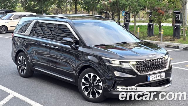 Kia Carnival Diesel 9-Seater Noblesse — пробег 121 980 км