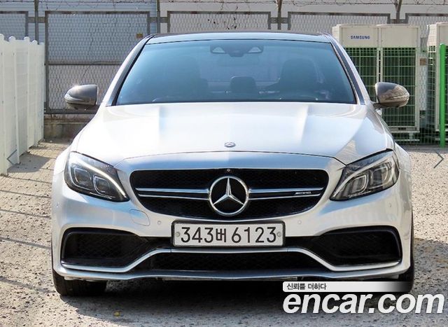 Mercedes-Benz C-Class C63 AMG — пробег 186 139 км — фото 2 из 5