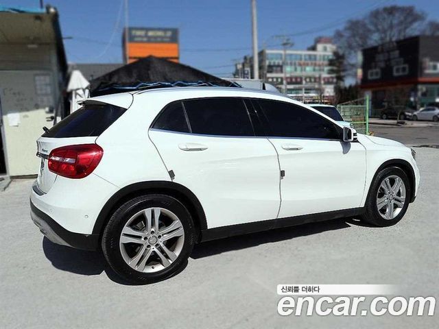 Mercedes-Benz GLA-Class из Кореи Encar