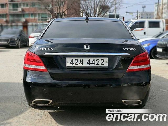 Hyundai Equus из Кореи Encar