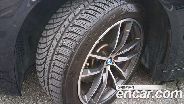 BMW 5-Series 520i M Sport — пробег 57 100 км