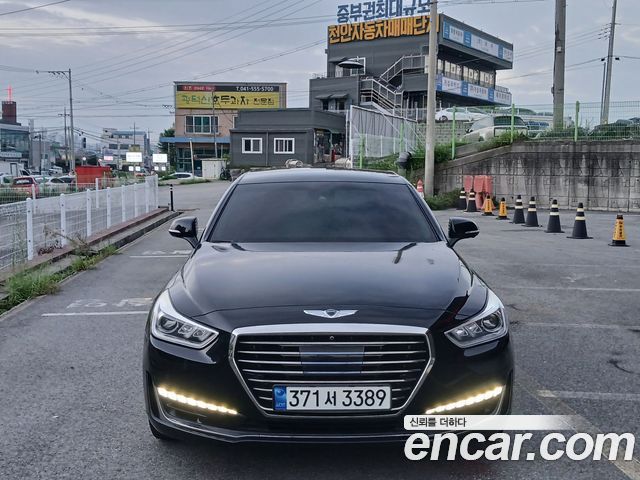 Genesis EQ900 3.8 GDI AWD Premium Luxury — пробег 380 400 км