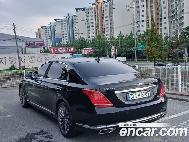 Genesis EQ900 3.8 GDI AWD Premium Luxury — пробег 380 400 км