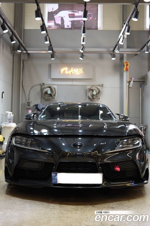 Toyota Supra GR 3.0 — пробег 27 200 км