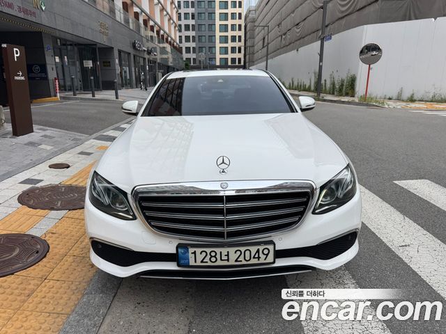 Mercedes-Benz E-Class E220d Exclusive — пробег 285 672 км