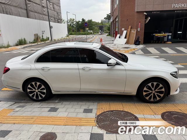 Mercedes-Benz E-Class E220d Exclusive — пробег 285 672 км