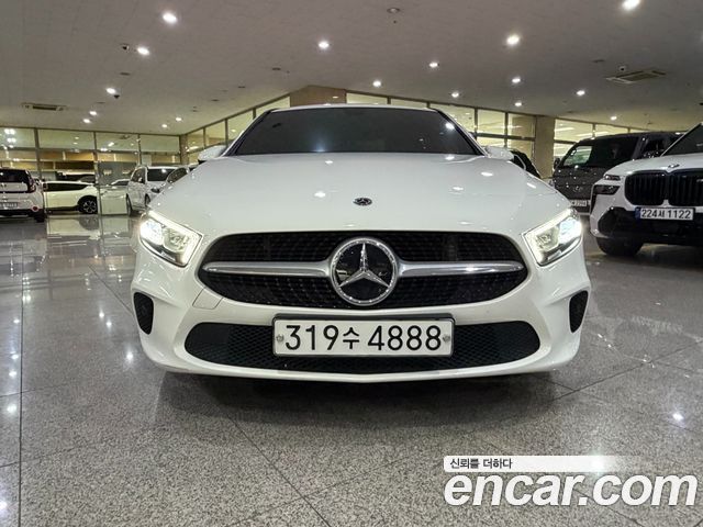 Mercedes-Benz A-Class A220 Sedan — пробег 26 140 км