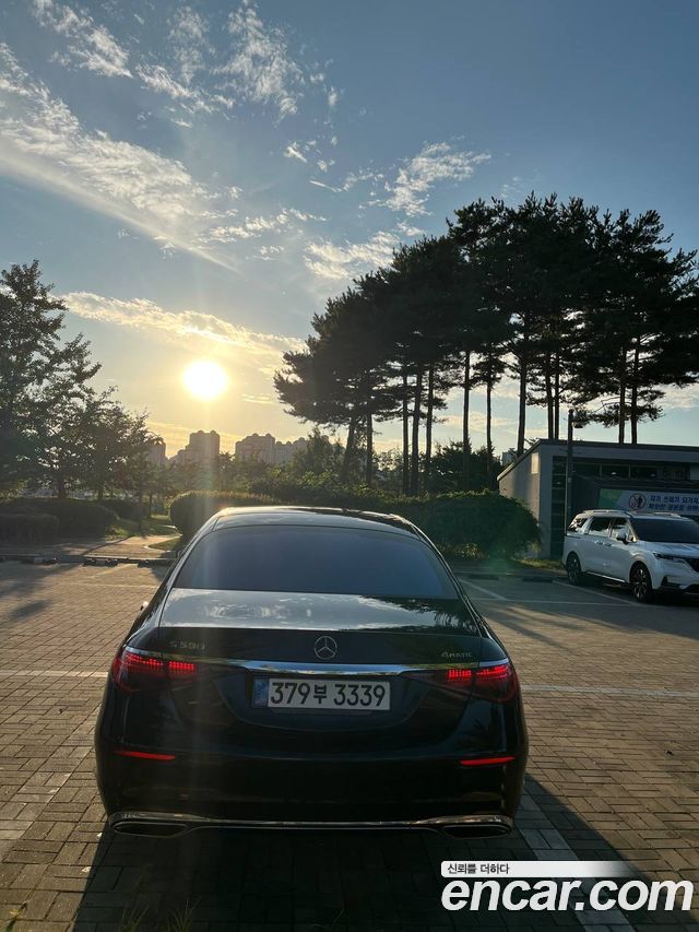 Mercedes-Benz S-Class S580L 4MATIC — пробег 35 000 км