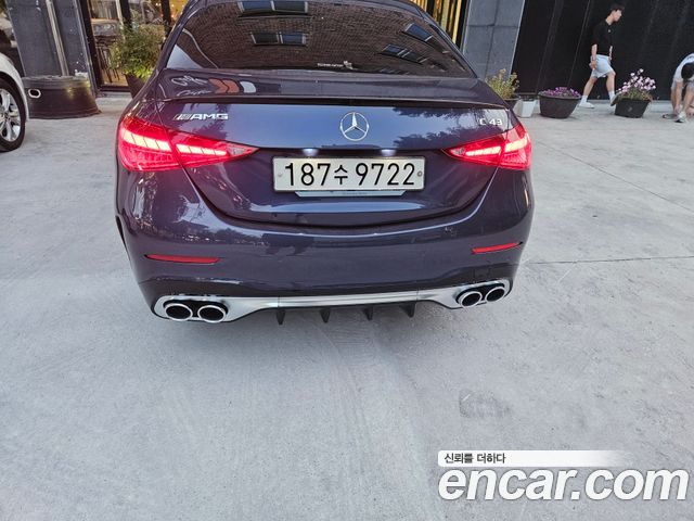 Mercedes-Benz C-Class C300 4MATIC AMG Line — пробег 14 000 км — фото 4 из 5