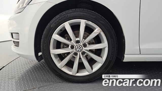 Volkswagen Golf из Кореи Encar
