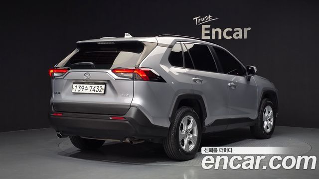 Toyota RAV4 из Кореи Encar