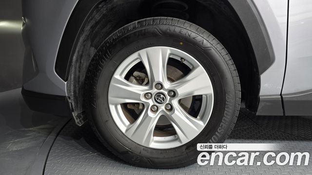 Toyota RAV4 из Кореи Encar