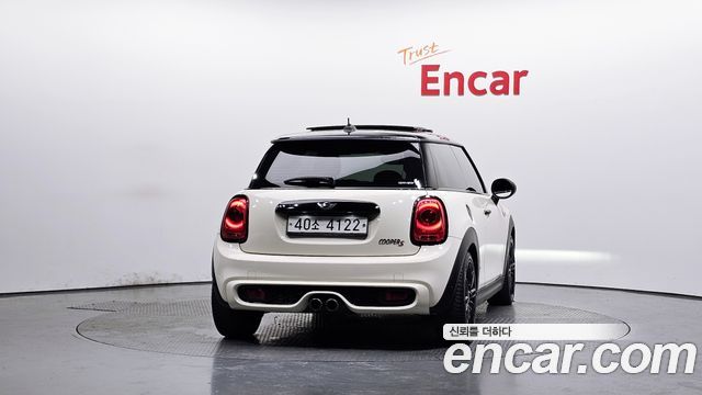 Mini Cooper Standard Third Generation — пробег 77 952 км — фото 4 из 5