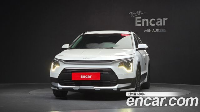 Kia Niro Prestige — пробег 158 449 км — фото 3 из 5