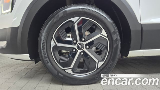 Kia Niro Prestige — пробег 158 449 км — фото 5 из 5