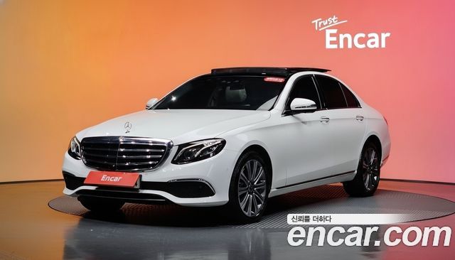 Mercedes-Benz E-Class из Кореи Encar