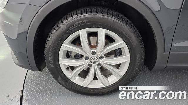 Volkswagen Tiguan из Кореи Encar