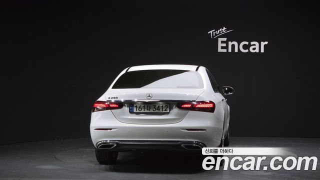 Mercedes-Benz E-Class из Кореи Encar