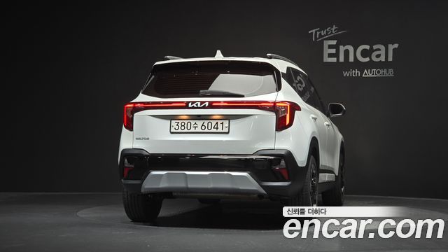 Kia Seltos из Кореи Encar