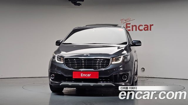 Kia Carnival 9-seater Noblesse — пробег 281 116 км — фото 3 из 5