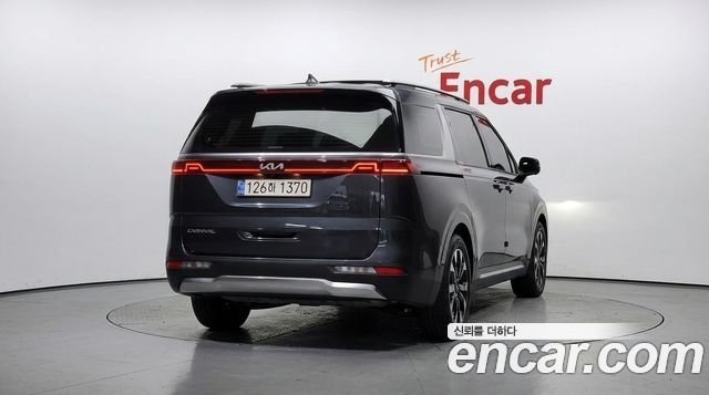 Kia Carnival Diesel 9-Seater Noblesse — пробег 45 743 км — фото 4 из 5