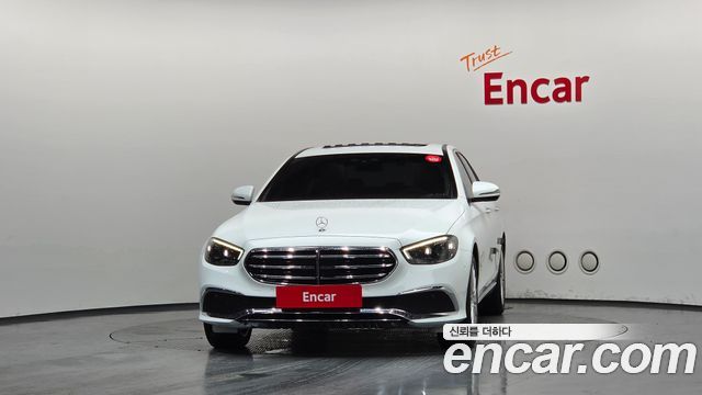 Mercedes-Benz E-Class из Кореи Encar