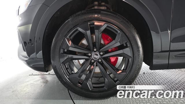 Audi Q8 из Кореи Encar