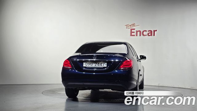 Mercedes-Benz C-Class из Кореи Encar