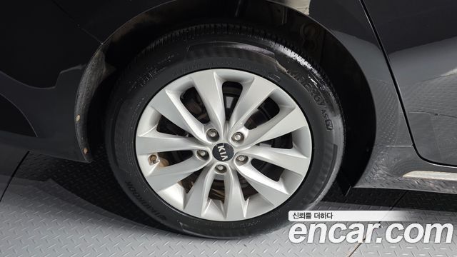 Kia K5 из Кореи Encar