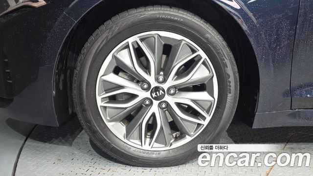 Kia K5 из Кореи Encar
