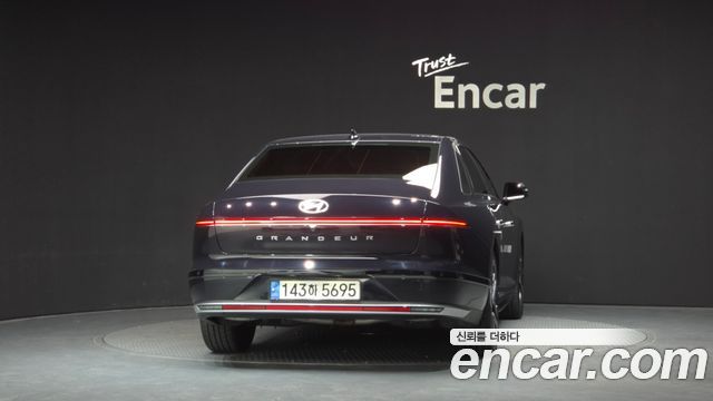 Hyundai Grandeur из Кореи Encar