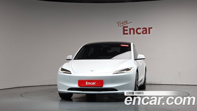 Tesla Model 3 RWD — пробег 22 964 км