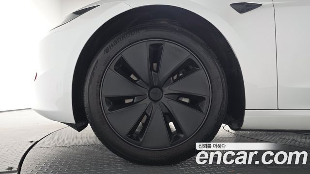 Tesla Model 3 RWD — пробег 22 964 км