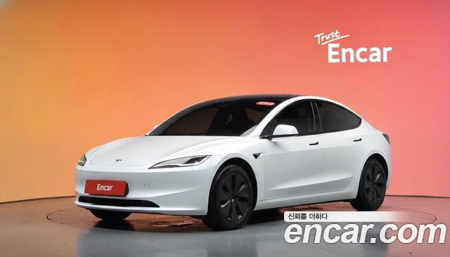 Tesla Model 3 RWD — пробег 22 964 км
