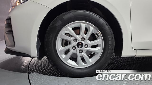 Kia K3 из Кореи Encar